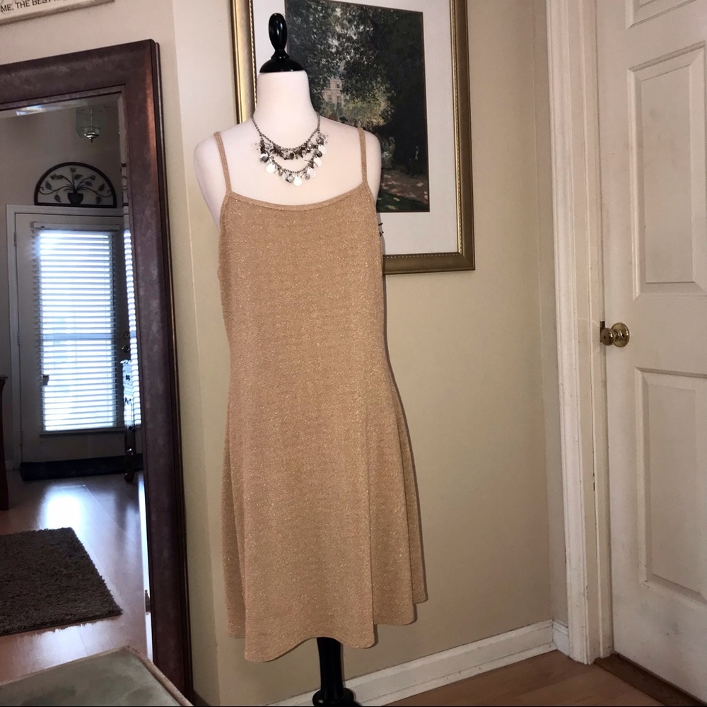 Beige Bodycon Scoop Neck Cami Dress - Picture 4 of 10